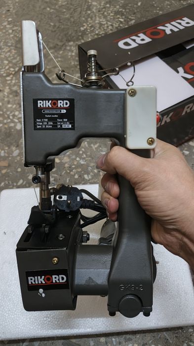 Коп тикадиган машинка