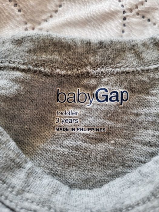 Комплект тениски и панталонки 2-3 г