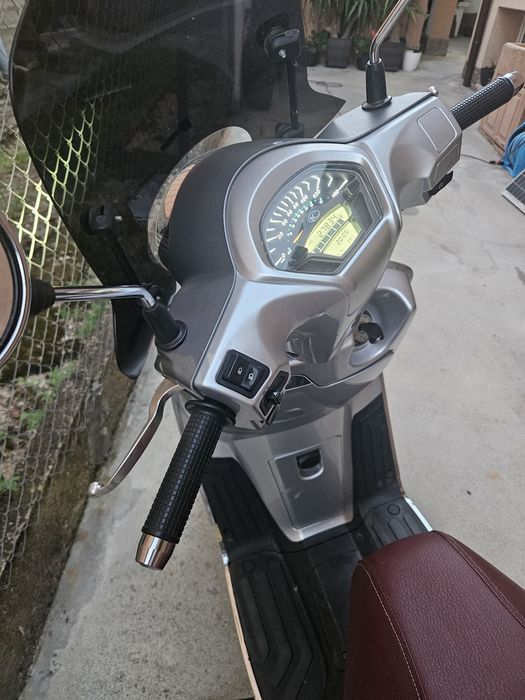 Скутер Kymco Like 125