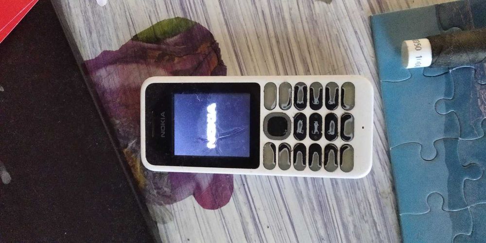 телефон нокиа с 2 сим карти, самсунг, нокиа 1600