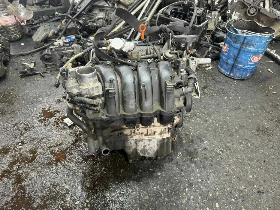 двигател 1.6 fsi BLF двигател за голф 5 1.6 фси блф