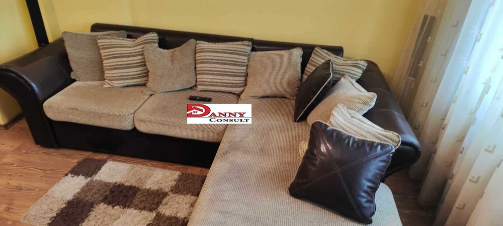 Тристаен ремонтиран апартамент с гараж в гр. Павликени