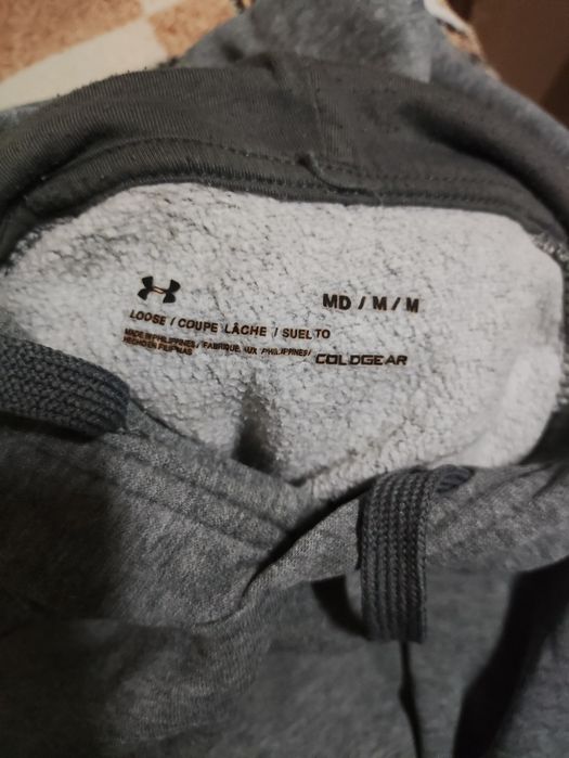 Худи Under armour. Оригинал. Размер М.  Без косяков.