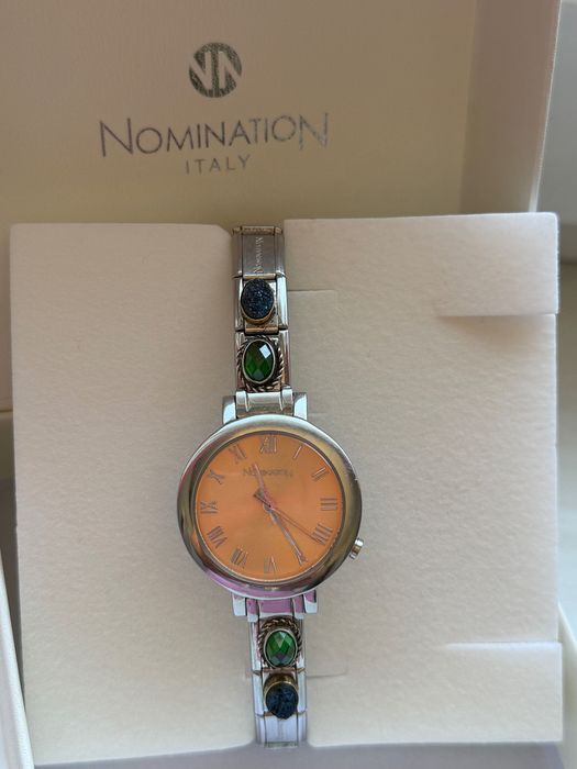 Nomination гривна часовник