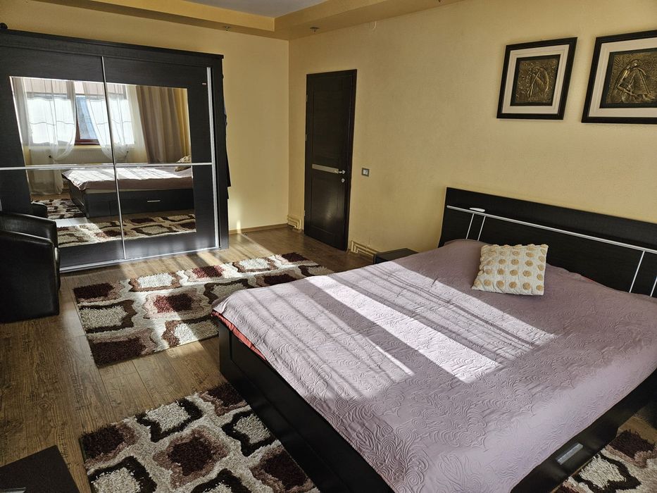 Casa mobilata si utilata zona centrala