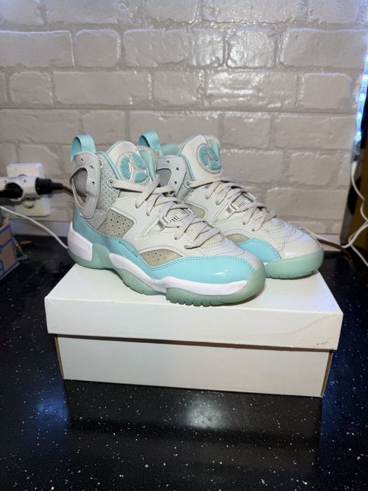 adidași Jordan Jumpman Two Trey