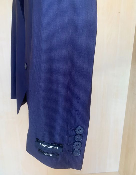 Вълнено сако TEODOR М размер