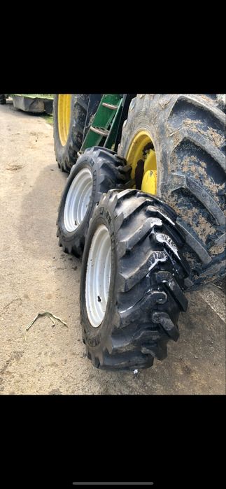 Vand roti 280 80 R18 michelin