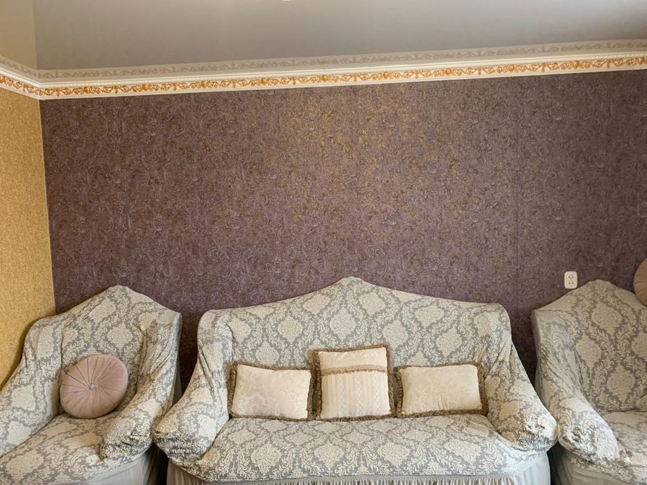 Диван и два кресла