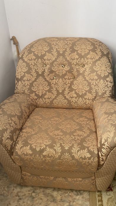 ДИВАН раскладушка с двумя креслами