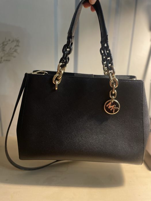 Продам кожаную сумку Michael Kord