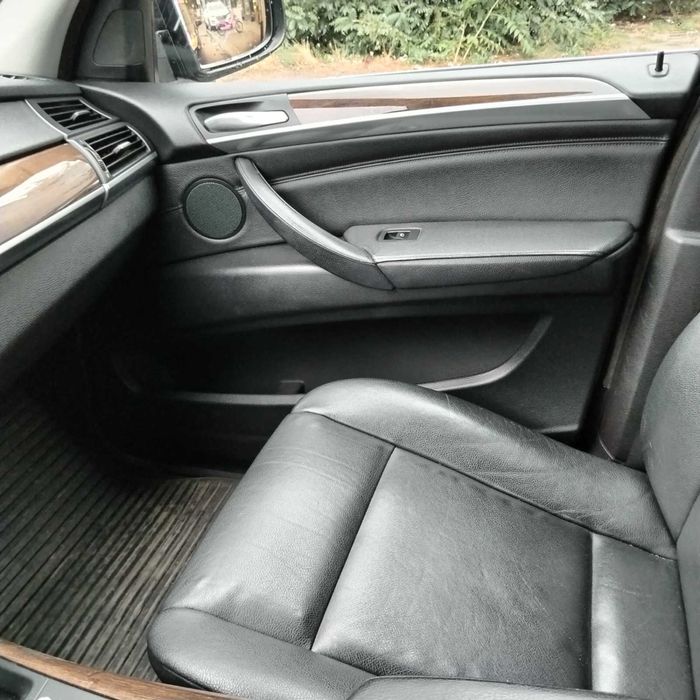 БМВ Х 5 3,0 дизел 2010г