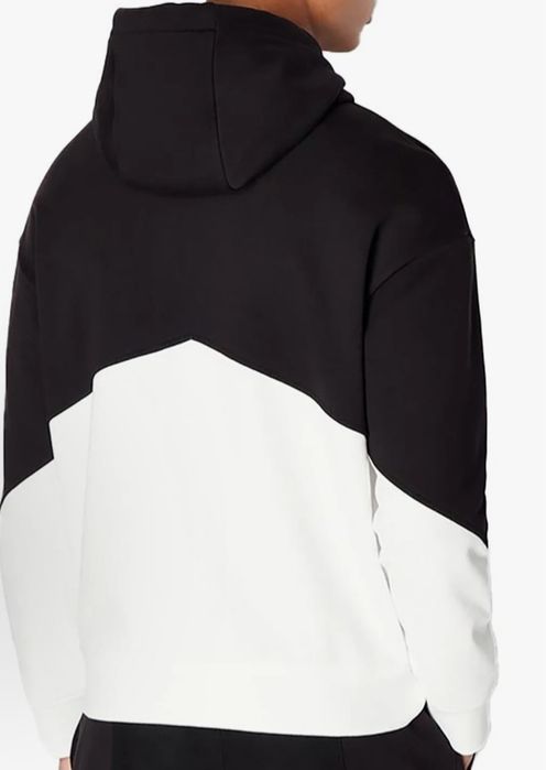 Armani Exchange  .