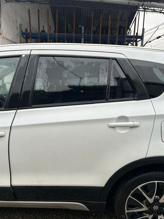 Usa Stanga Spate Suzuki SX4 S - Cross II 2013 - 2016 SUV 4 Usi Alb ZNL (1410)