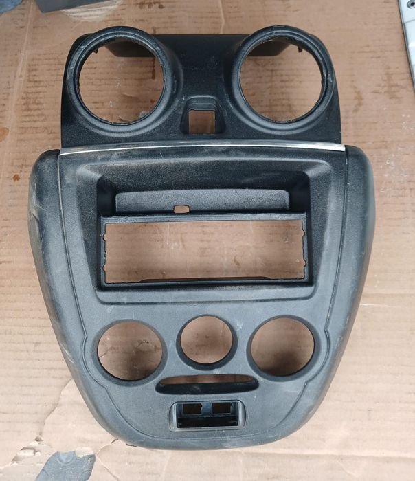 Автоаксесуары на Гранта