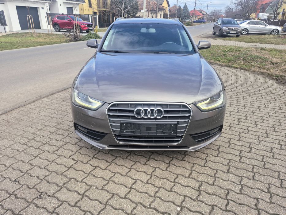 Audi A4 2,0 Tdi Anul 2015/(8.400Euro)6...210000 Km