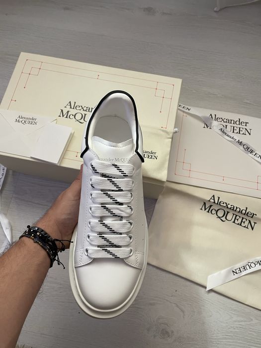 Alexander mcqueen !