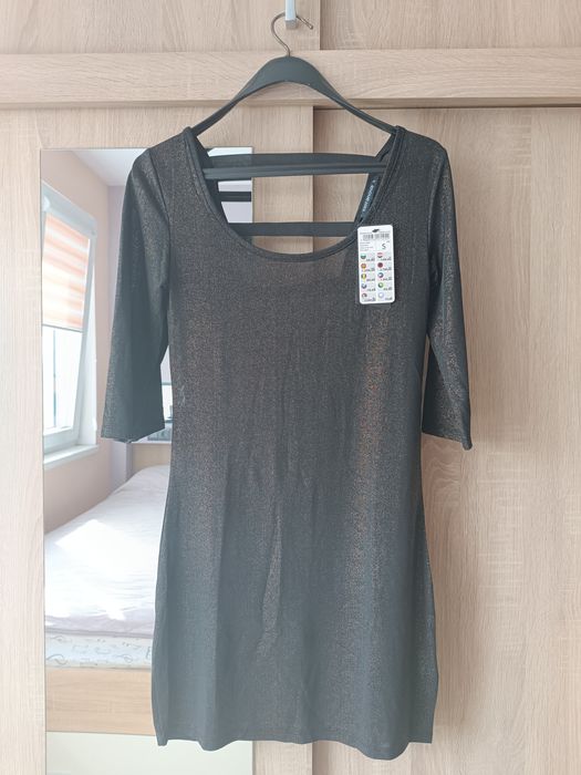 Дамски рокли и туники