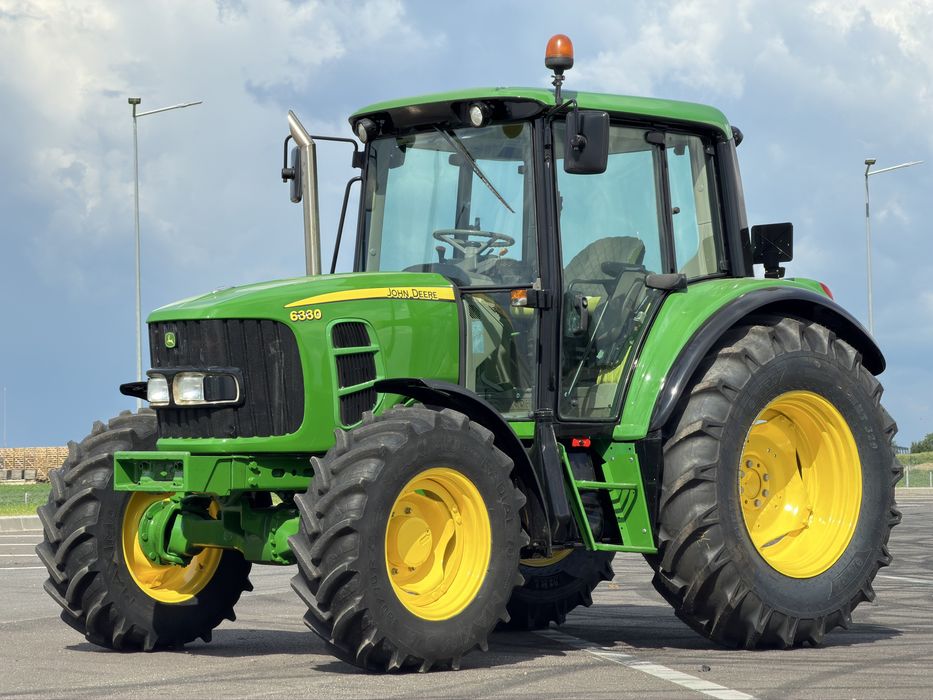 Tractor John Deere 6330 Premium an 2011 PowerQuad Stare impecabila