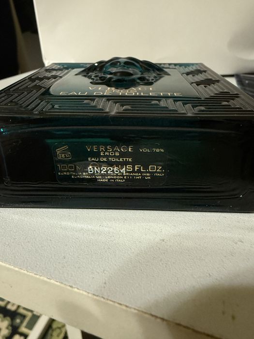 VERSACE eros мужской парфюм