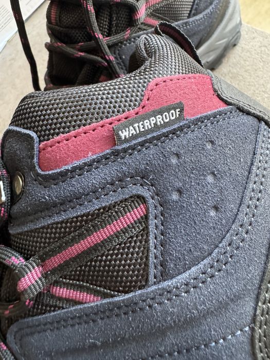 Зимни водоустойчиви обувки