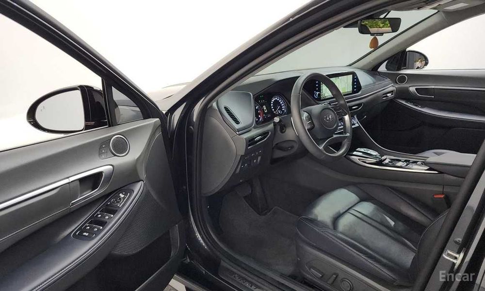 Hyundai Sonata 1.6 Turbo по цене Chevrolet Onixa