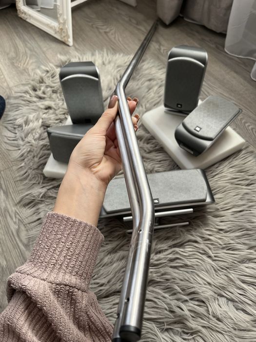 Сателитни високоговорители JBL (пасивни колонки) със стойки