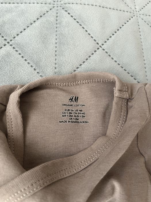Două seturi pentru fetițe mărimea 50/56 H&M