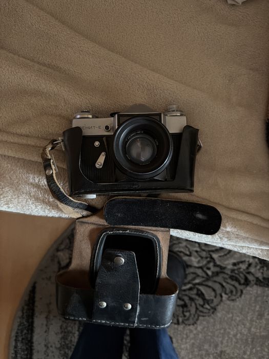 Aparat foto Zenit-e