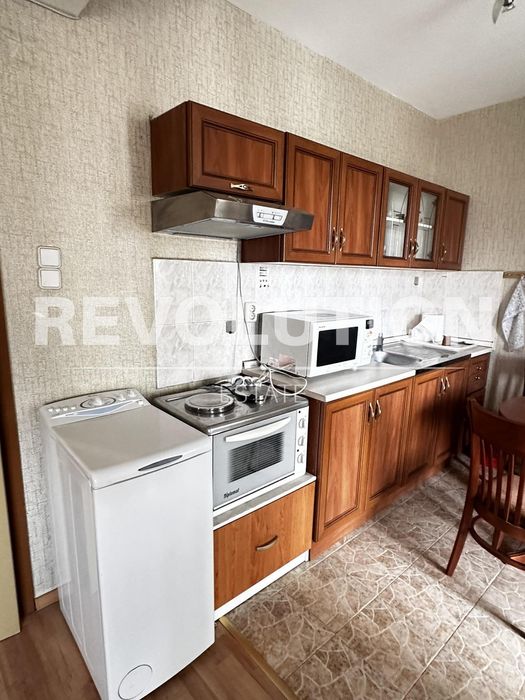 Дава се под наем Двустаен апартамент в Пловдив, Кючук Париж - 60 кв.м за 325 € - Снимка #1