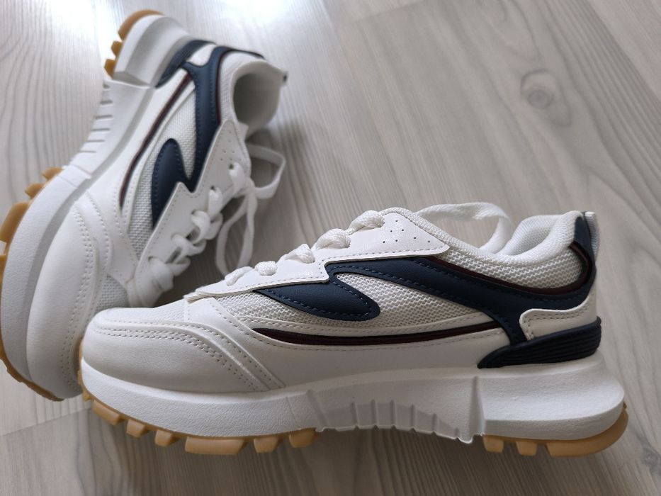 Маратонки 36 номер