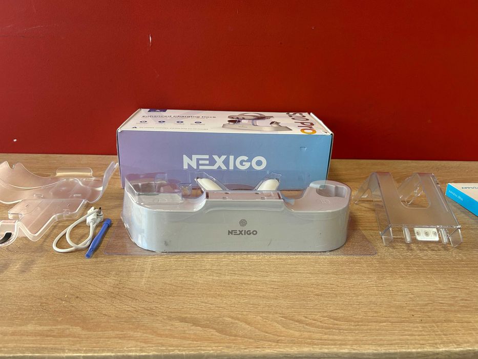NexiGo S20 Pro – Стойка и докинг станция за зареждане на Meta Quest 3