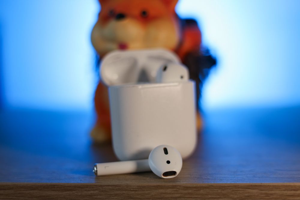 Apple AirPods gen 2