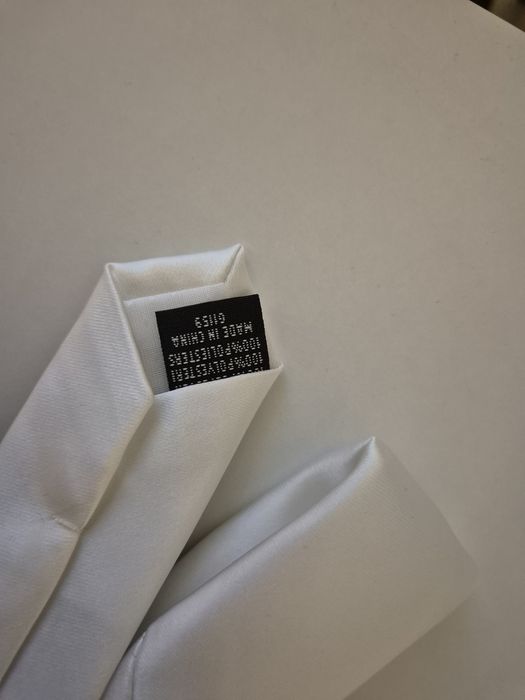 Cravată slim albă Dressman, nouă cu etichetă