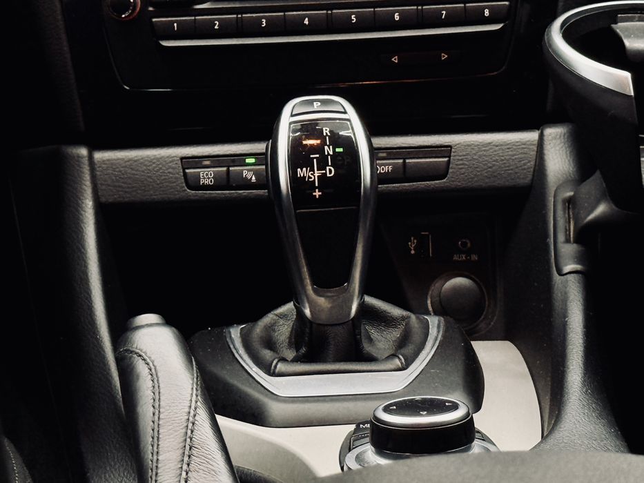 BMW X1 Facelift 2.0d 184 CP - XDrive - Cutie automata - Bi-Xenon; Navi; Joystick; 2013 - Posibilitate rate*