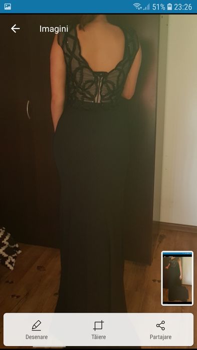 Rochie neagra cu trena