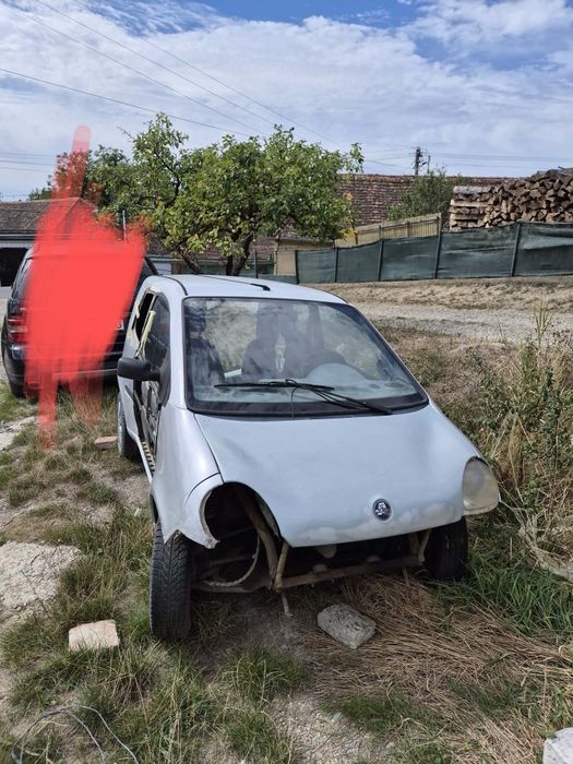 De vânzare microcar AIXAM an 2004 – Motor excelent, acte în regulă