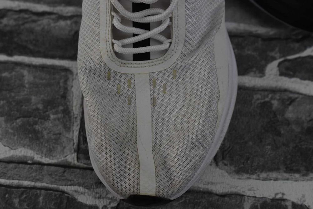 маратонки Nike 45 номер