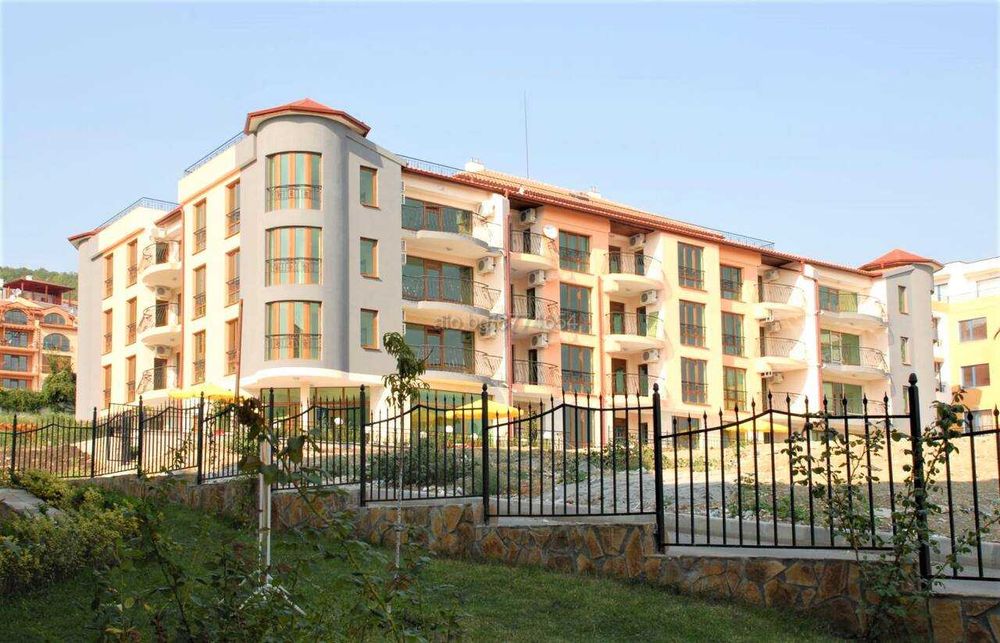 ТОП ОФЕРТА | Едностаен до Марината в комплекс с басейн и паркинг,1.2.1