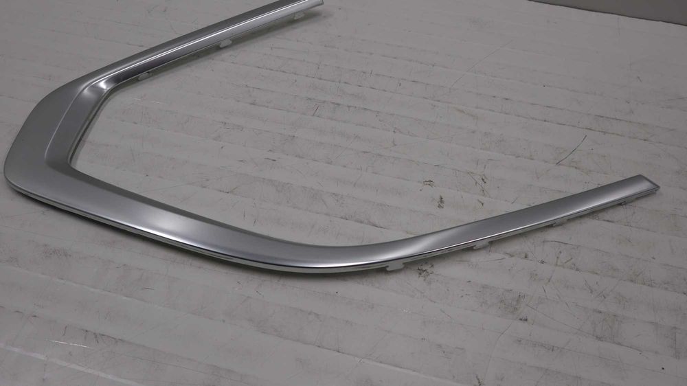 Лява хромирана лайсна БМВ Х5 Г05