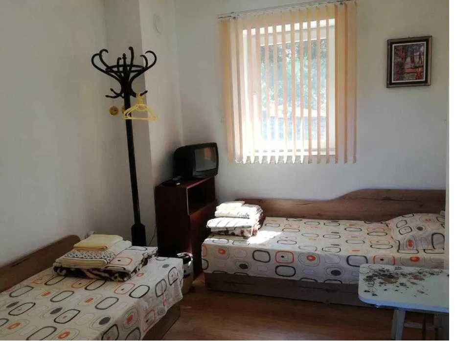 Продава се Къща в с. Крушуна, Област Ловеч - 70 кв.м за 18 €/кв.м - Снимка #3