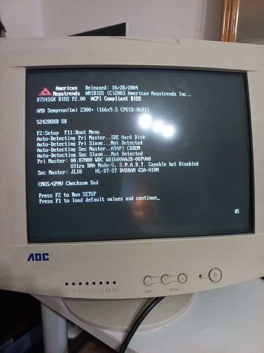 Aoc crt color monitor vintage ,impecabil