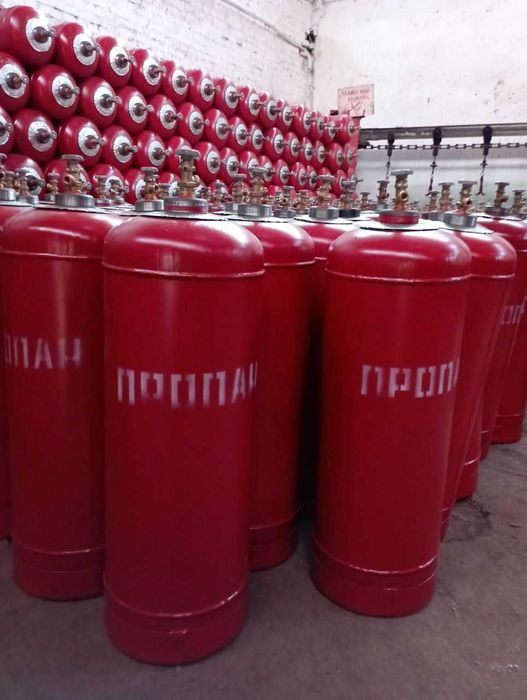 кислородные баллоны,азот,аргон,углекислый  прапан газ баллоны