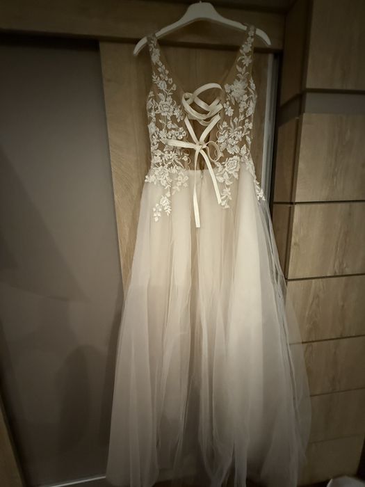 Булчинска рокля - Сватбен Център Варна