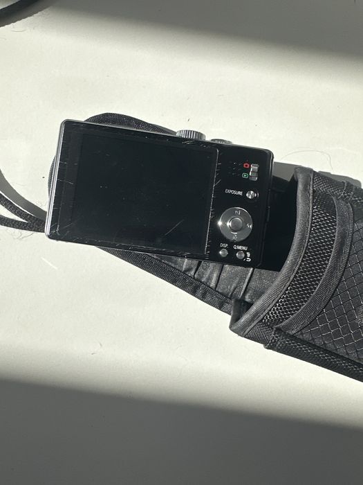 Продам фотоаппарат lumix