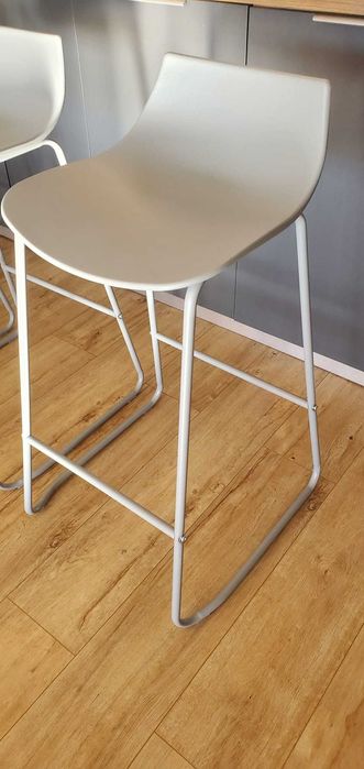 Scaune bar metal si plastic, culoare gri