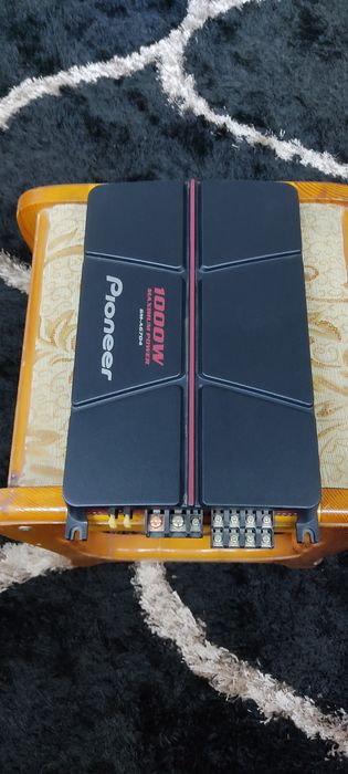 Усилитель в машину