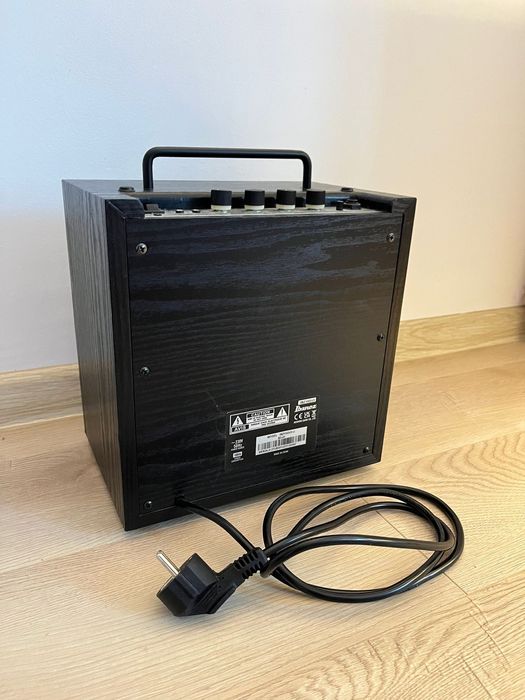 Chitară electrică Ibanez GRG121SP-BKN + amplificator (10W)