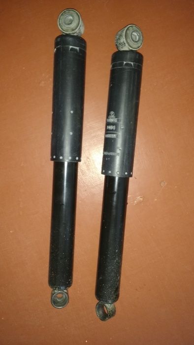 продается амортизатор