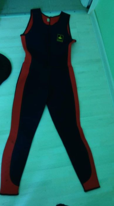 Продавам употребявана долнище неупен-Техносуб